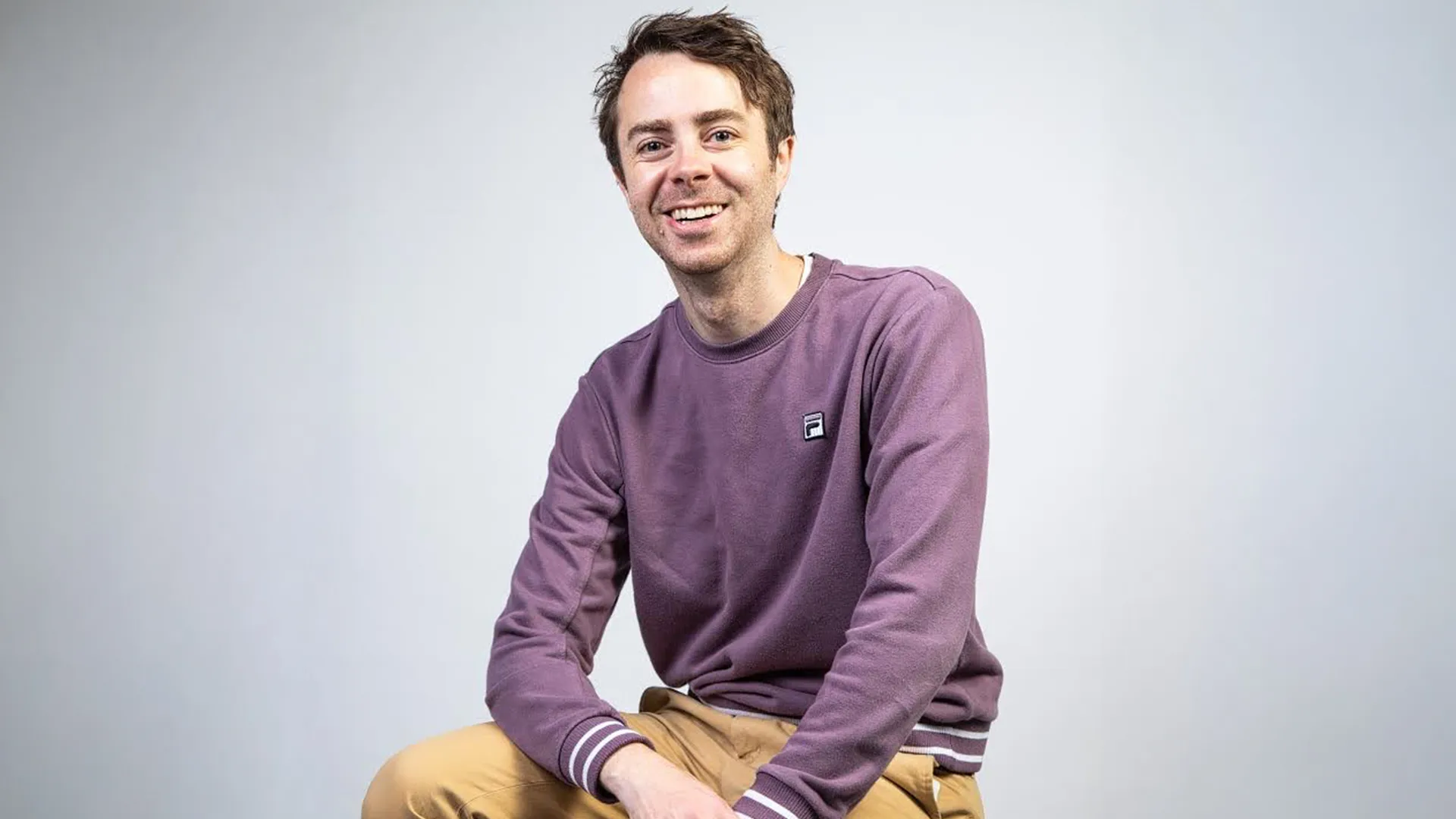 Headshot of Geoffrey Asmus