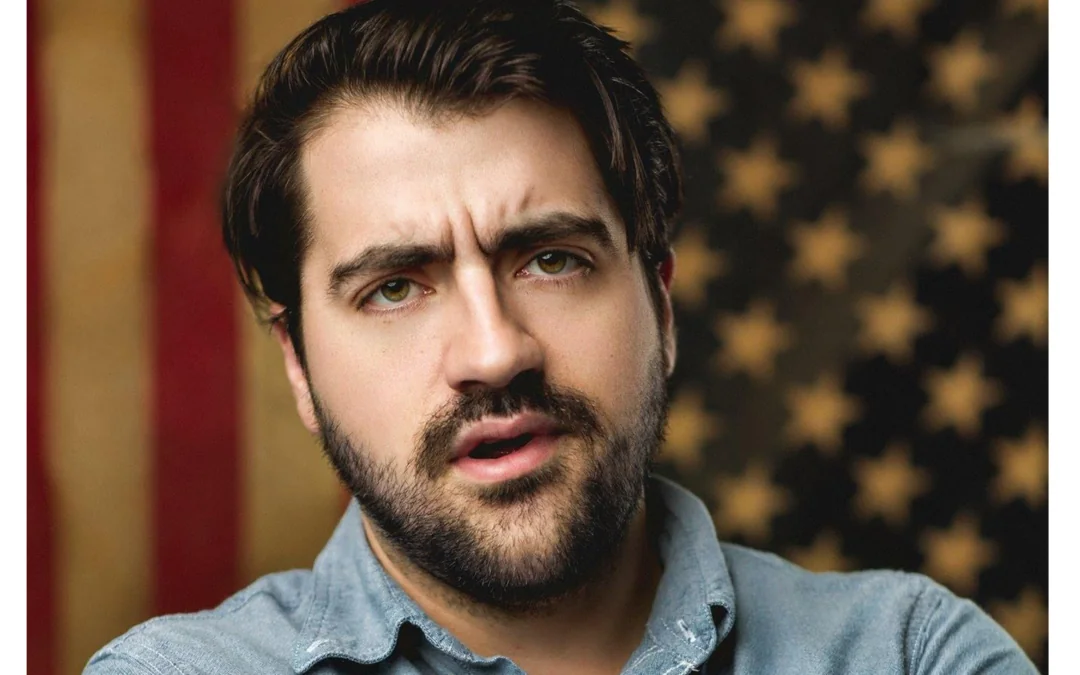 Headshot of Trae Crowder